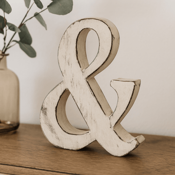 Drevené písmeno ampersand