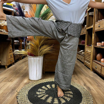 Pantalones de yoga pescador tailandés Mandala Mantra gris